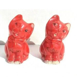 Vintage 1950's Cat Salt & Pepper Shakers Set Kitten Collectible Red Plastic